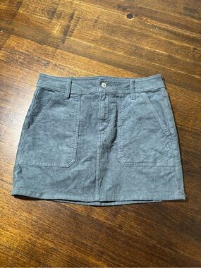 American Eagle Blue Corduroy Stretch Mini Skirt Women’s Size 6